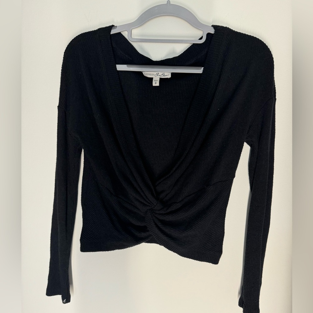Express knotted front long sleeve top
